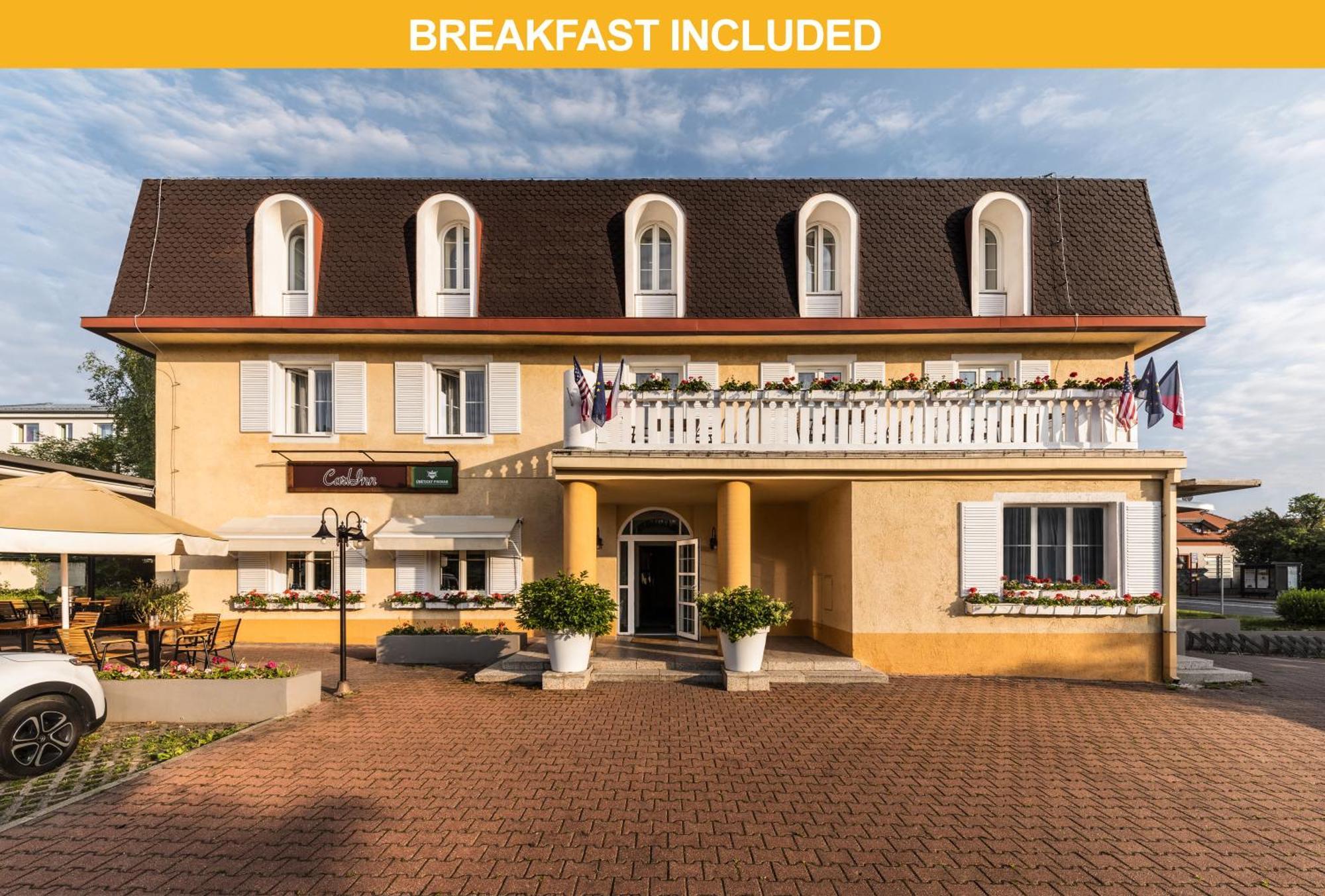 Prague Hotel Carl Inn Restaurant & Free Parking Kültér fotó